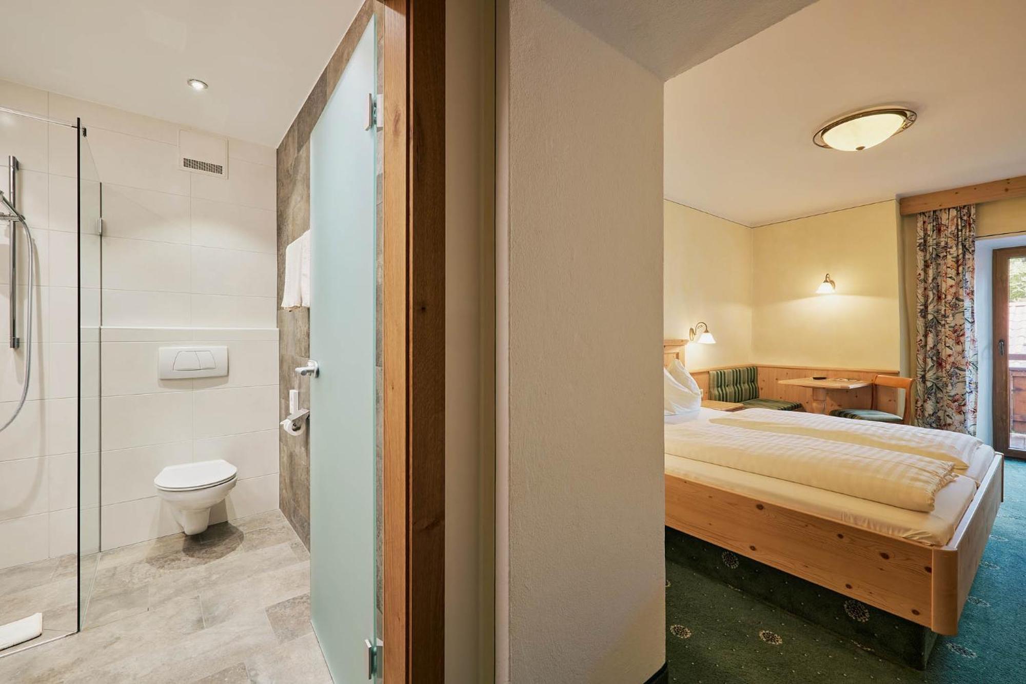 Gasthaus Hotel Oberwirt Эббс Экстерьер фото