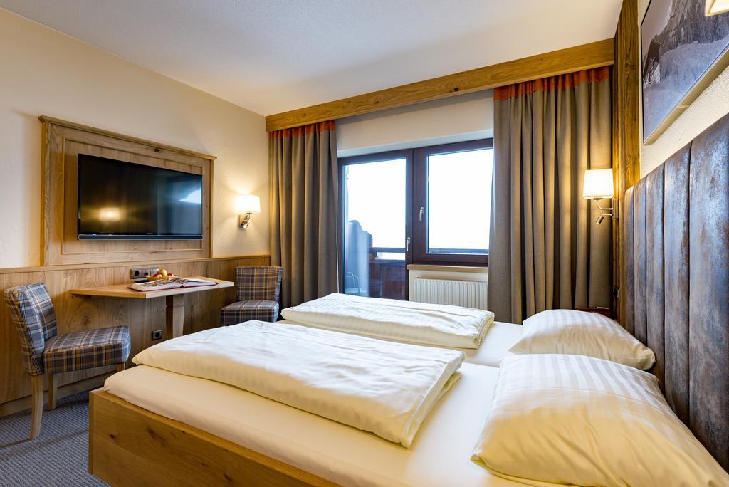 Gasthaus Hotel Oberwirt Эббс Экстерьер фото